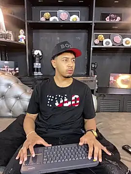 Snapshot of Brand_Collins chatting on March 22, 2026, 11:56 am Brand Collins online show from March 22, 2026, 11:56 am