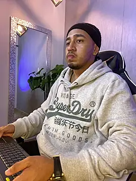 Snapshot of Brand_Collins chatting on March 29, 2026, 4:03 am Brand Collins online show from March 29, 2026, 4:03 am