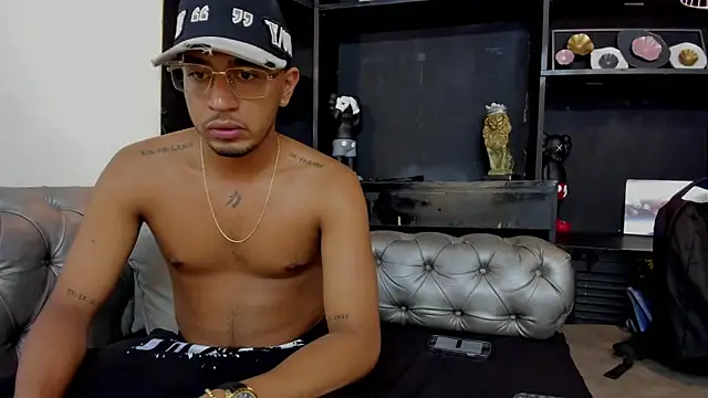 Brand Collins online show from December 2, 2025, 7:59 pm