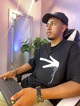 Snapshot of Brand_Collins chatting on March 14, 2026, 11:38 am Brand Collins online show from March 14, 2026, 11:38 am