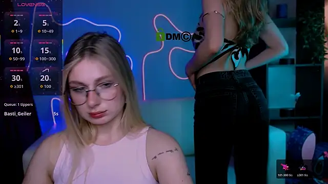 mary meow hot online show from May 27, 2026, 7:32 pm