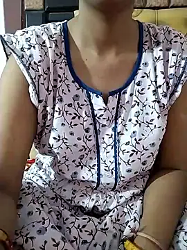 RASHMI SHARMA9 online show from May 13, 2026, 6:15 pm