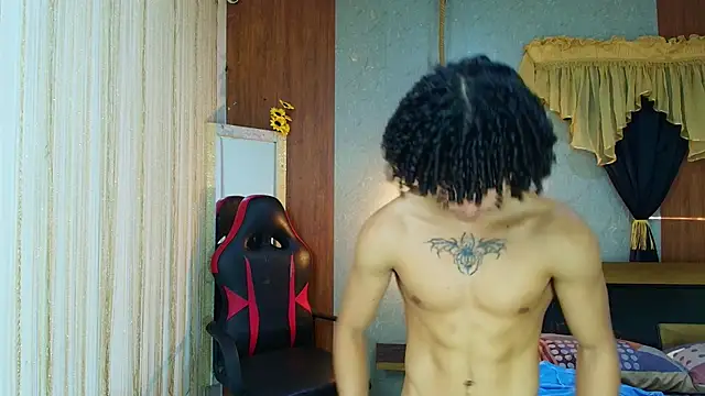 Snapshot of kim_curlyy chatting on April 2, 2026, 1:07 pm kim curlyy online show from April 2, 2026, 1:07 pm