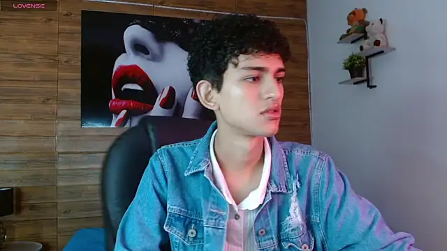 Michaelkoiv online show from November 30, 2025, 12:17 pm