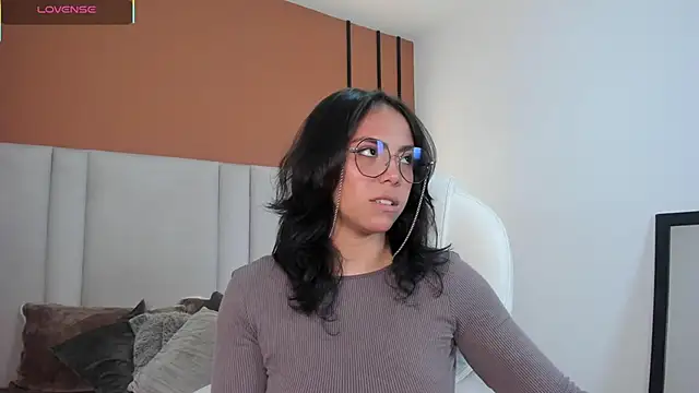 Scarlett musik online show from January 18, 2026, 5:11 am