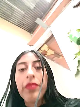 Snapshot of Im_Kloe chatting on December 16, 2025, 8:24 pm Im Kloe online show from December 16, 2025, 8:24 pm