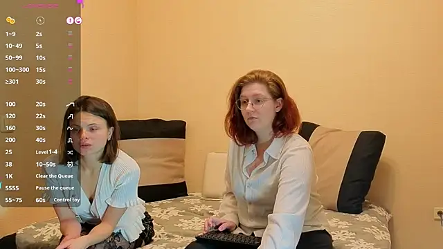 AlexaLurexx online show from January 14, 2026, 2:09 pm