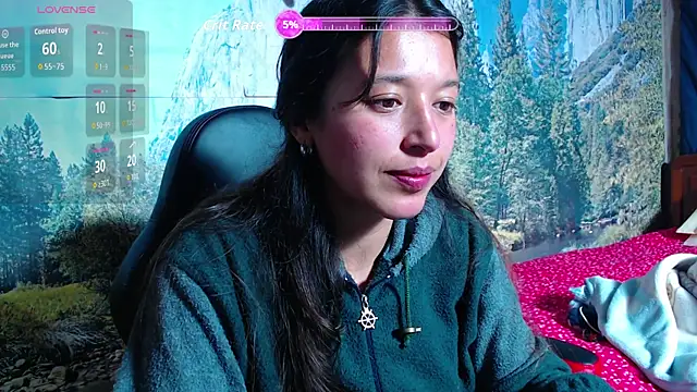 luanablood online show from November 30, 2025, 2:23 am