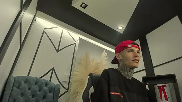 Paulo 527 online show from February 10, 2026, 7:35 pm