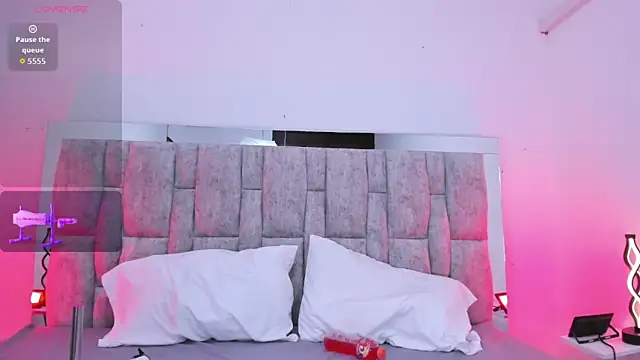 ZafiraNavarro online show from January 17, 2026, 12:26 am