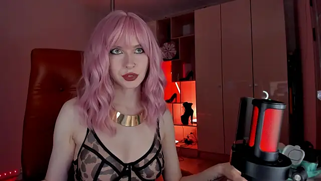 Mistress Iris online show from May 16, 2026, 7:02 pm