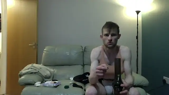 Mrslingerie online show from April 18, 2026, 10:54 pm