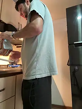 RicoValen online show from February 25, 2026, 11:15 pm