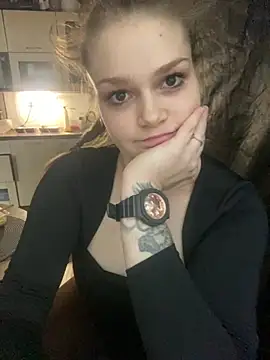 pipinka420 online show from January 16, 2026, 1:04 pm