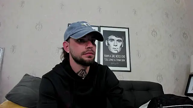 KaneHunter online show from May 12, 2026, 11:33 pm