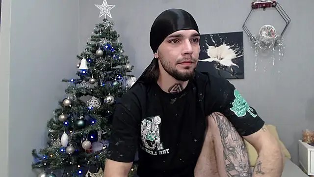 KaneHunter online show from December 18, 2025, 8:12 pm