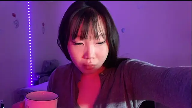 darsywhispers online show from December 20, 2025, 9:23 am