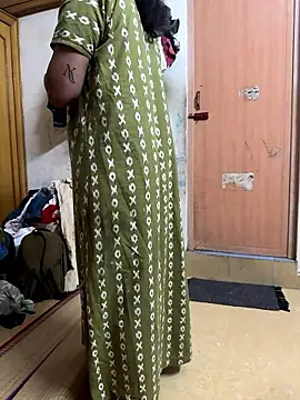 TeddyLover5 online show from January 6, 2026, 6:45 pm