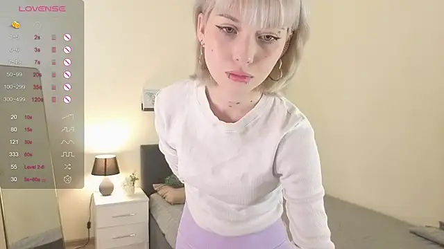 ember graws online show from December 4, 2025, 8:13 am