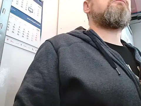 Snapshot of your_tipie chatting on January 7, 2026, 9:47 am your tipie online show from January 7, 2026, 9:47 am