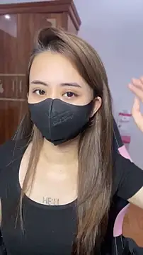 Lunamoon68 online show from June 17, 2026, 4:23 am