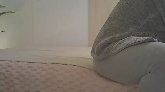 kyono-iyashi online show from March 7, 2026, 2:44 pm