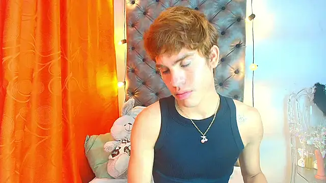 Snapshot of Jacobelord chatting on May 17, 2026, 1:44 pm Jacobelord online show from May 17, 2026, 1:44 pm