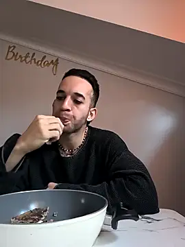 Snapshot of hazarcannn chatting on February 26, 2026, 8:03 am hazarcannn online show from February 26, 2026, 8:03 am