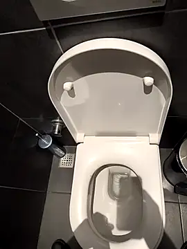 Snapshot of hazarcannn chatting on February 28, 2026, 12:05 pm hazarcannn online show from February 28, 2026, 12:05 pm