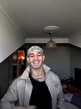 hazarcannn online show from March 9, 2026, 9:24 am