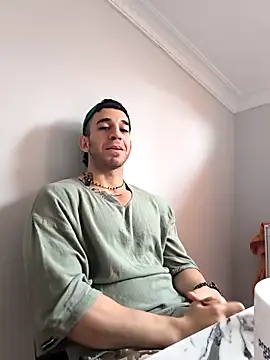 hazarcannn online show from March 12, 2026, 8:29 am