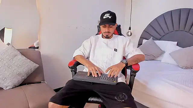 MatthewCullen online show from March 11, 2026, 8:14 pm