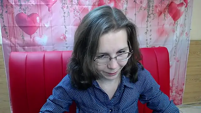 DaisyEdit online show from February 15, 2026, 6:14 am