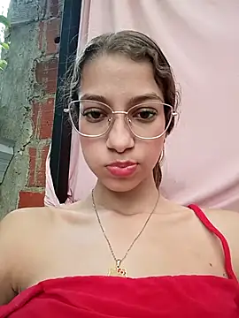 Snapshot of Vanneskk chatting on February 24, 2026, 7:15 pm Vanneskk online show from February 24, 2026, 7:15 pm