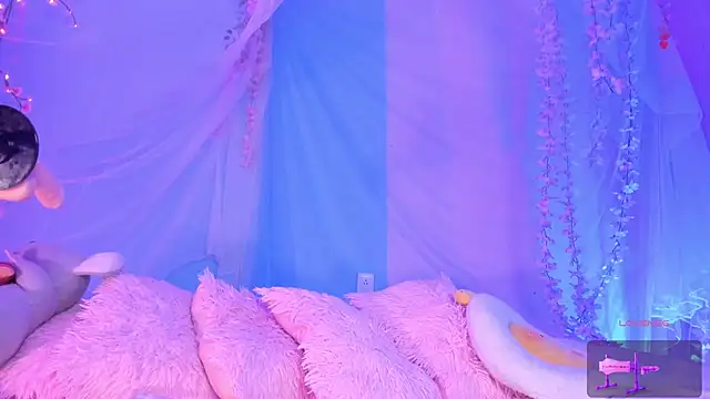 apleepleassure online show from February 22, 2026, 8:32 pm