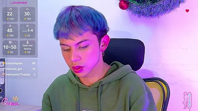 Snapshot of Prince_Apolo chatting on December 15, 2025, 10:32 am Prince Apolo online show from December 15, 2025, 10:32 am