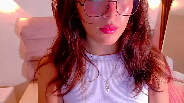 Snapshot of Mia_Cullen chatting on December 20, 2025, 11:57 am Mia Cullen online show from December 20, 2025, 11:57 am