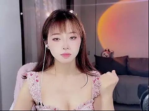 Kikikiki5678 online show from December 17, 2025, 1:54 am