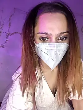 HONEY BEBS online show from January 14, 2026, 5:38 pm