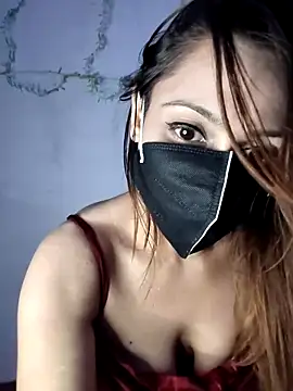 HONEY BEBS online show from December 3, 2025, 3:33 pm