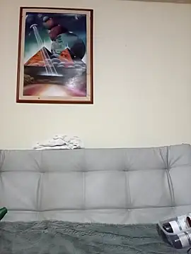 Taylor  Swiftt online show from April 17, 2026, 1:08 am