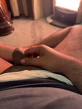 Noavacado  online show from January 16, 2026, 4:44 pm