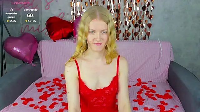 Snapshot of Alicia_Hars chatting on February 14, 2026, 12:00 am Alicia Hars online show from February 14, 2026, 12:00 am