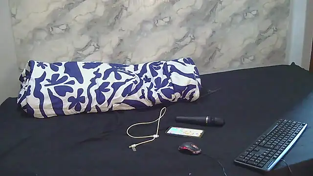 Snapshot of SexyZuluBarbie chatting on March 16, 2026, 10:19 am SexyZuluBarbie online show from March 16, 2026, 10:19 am