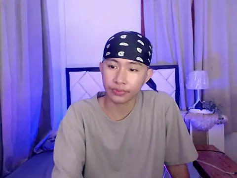 Snapshot of asiantwink0000 chatting on February 26, 2026, 8:47 am asiantwink0000 online show from February 26, 2026, 8:47 am