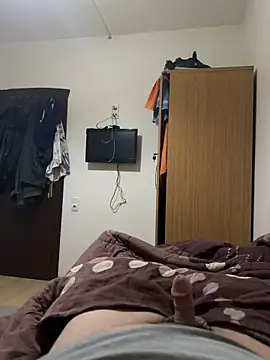 Snapshot of brt2552 chatting on March 4, 2026, 4:26 pm brt2552 online show from March 4, 2026, 4:26 pm