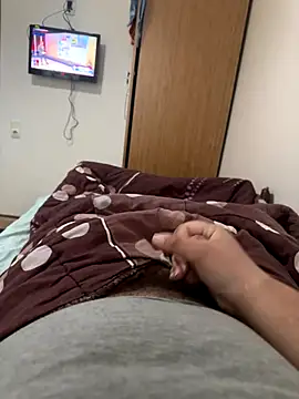 Snapshot of brt2552 chatting on January 9, 2026, 5:14 am brt2552 online show from January 9, 2026, 5:14 am