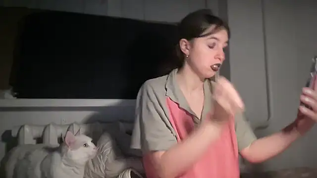 Aphr0ditee online show from March 12, 2026, 6:12 pm