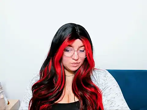 Snapshot of HarperSensual chatting on February 27, 2026, 3:23 pm HarperSensual online show from February 27, 2026, 3:23 pm