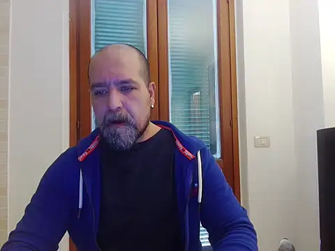 Snapshot of AMIRDIB2025 chatting on January 17, 2026, 11:47 am AMIRDIB2025 online show from January 17, 2026, 11:47 am